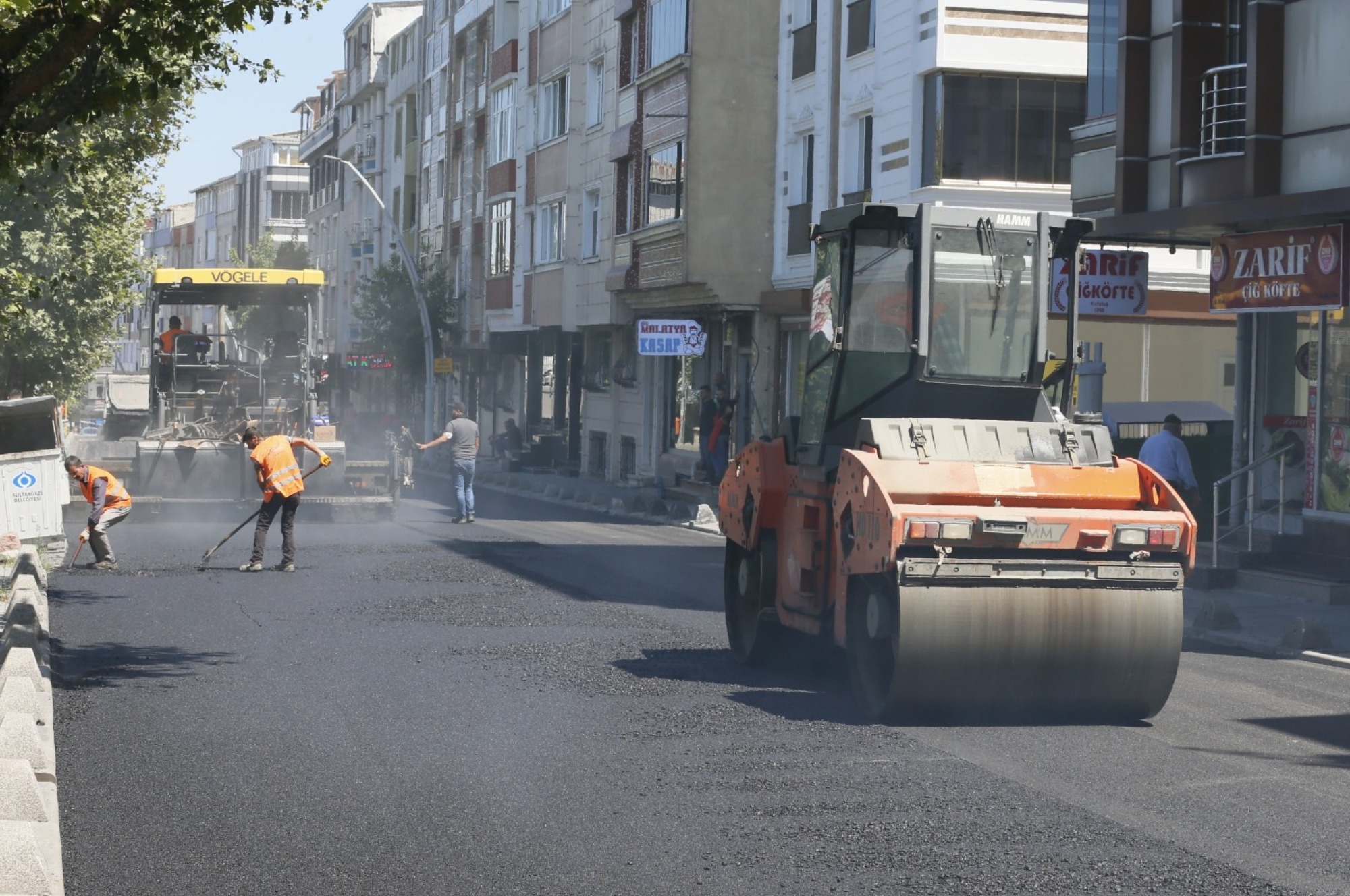 Sultangazi Belediyesi’nden  Ulaşım ve Altyapı Hamlesi